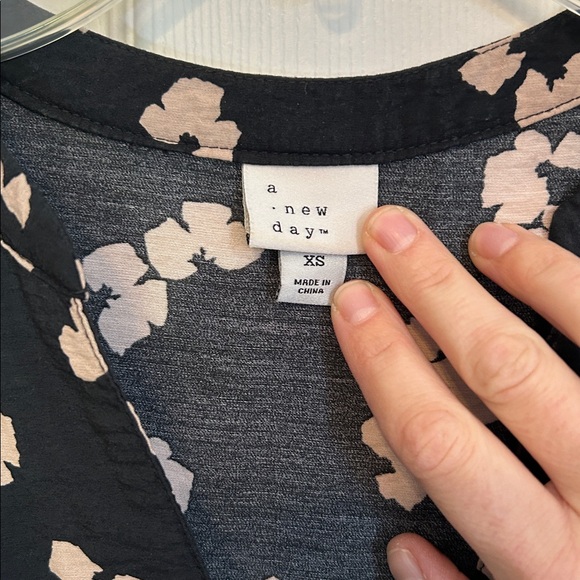 A NEW DAY Black Midi Tiered Dress with Pink Floral Pattern Women's XS - Picture 6 of 9